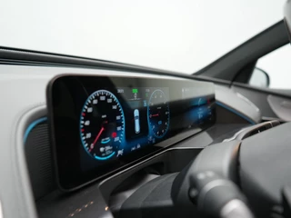 Mercedes-Benz EQC – thumbnail 25