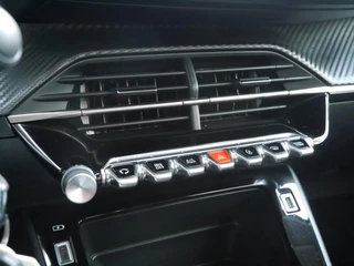 Peugeot 208 – thumbnail 32