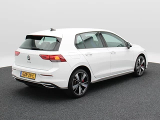 Volkswagen Golf – thumbnail 4