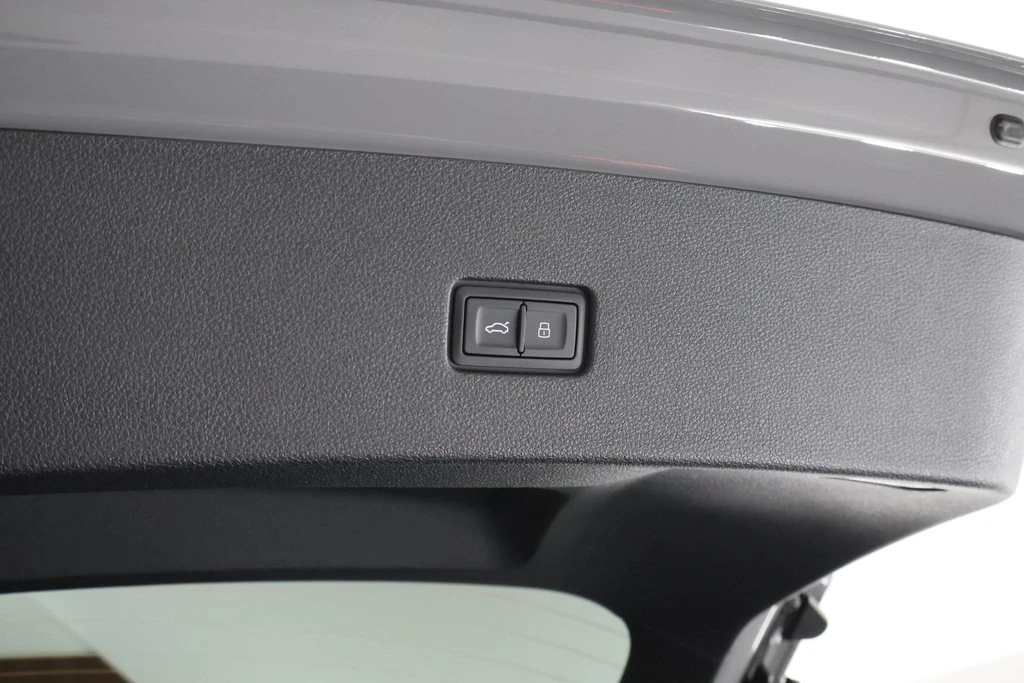 Audi Q8 – foto 61