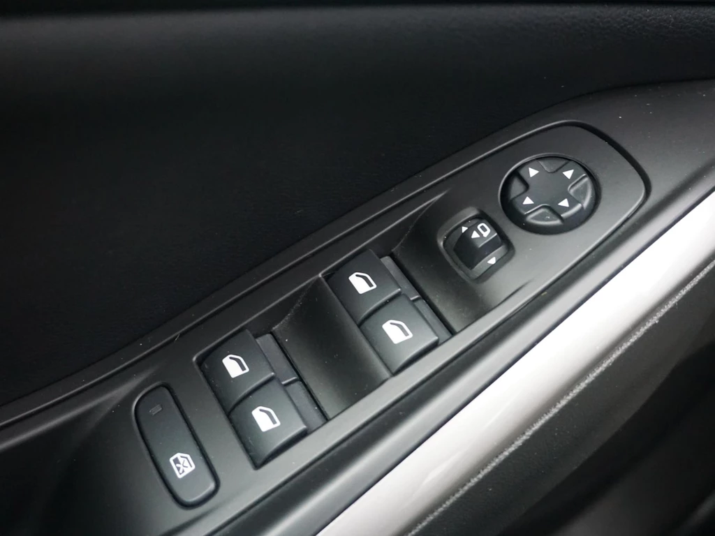 Opel Grandland – foto 12