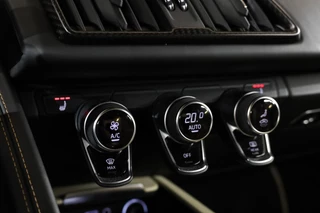 Audi R8 – thumbnail 24