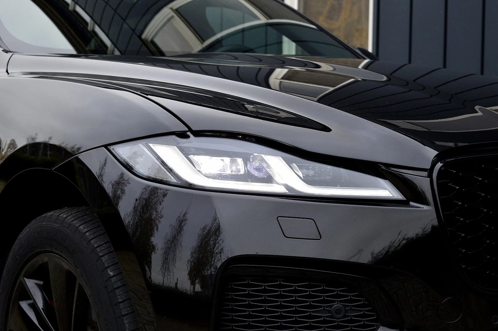 Jaguar F-PACE – foto 7