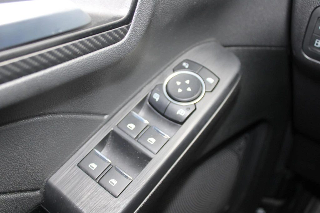 Ford Kuga – foto 11