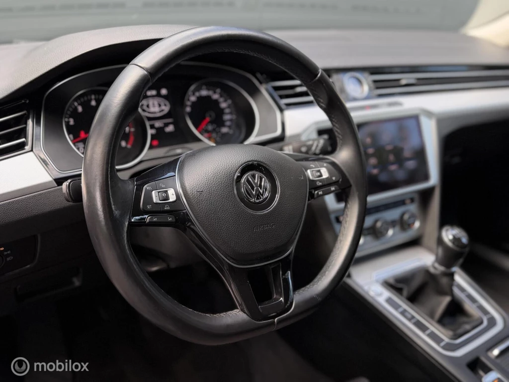 Volkswagen Passat – foto 26