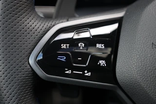 Volkswagen Golf – thumbnail 11