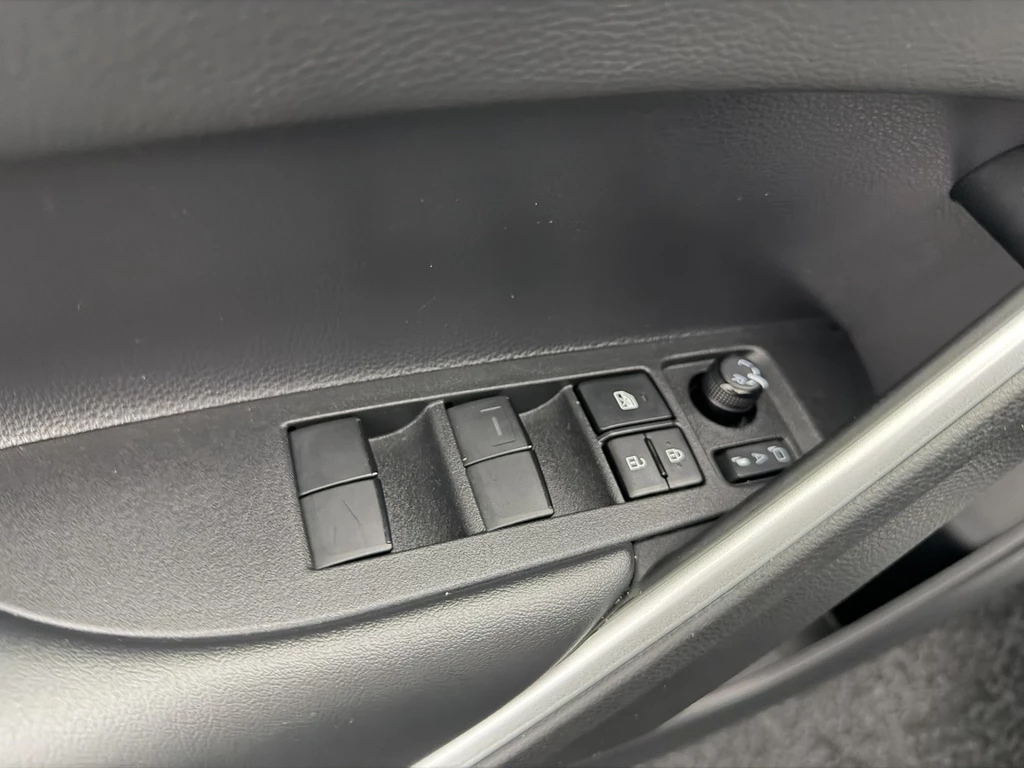Toyota Corolla Cross – foto 27