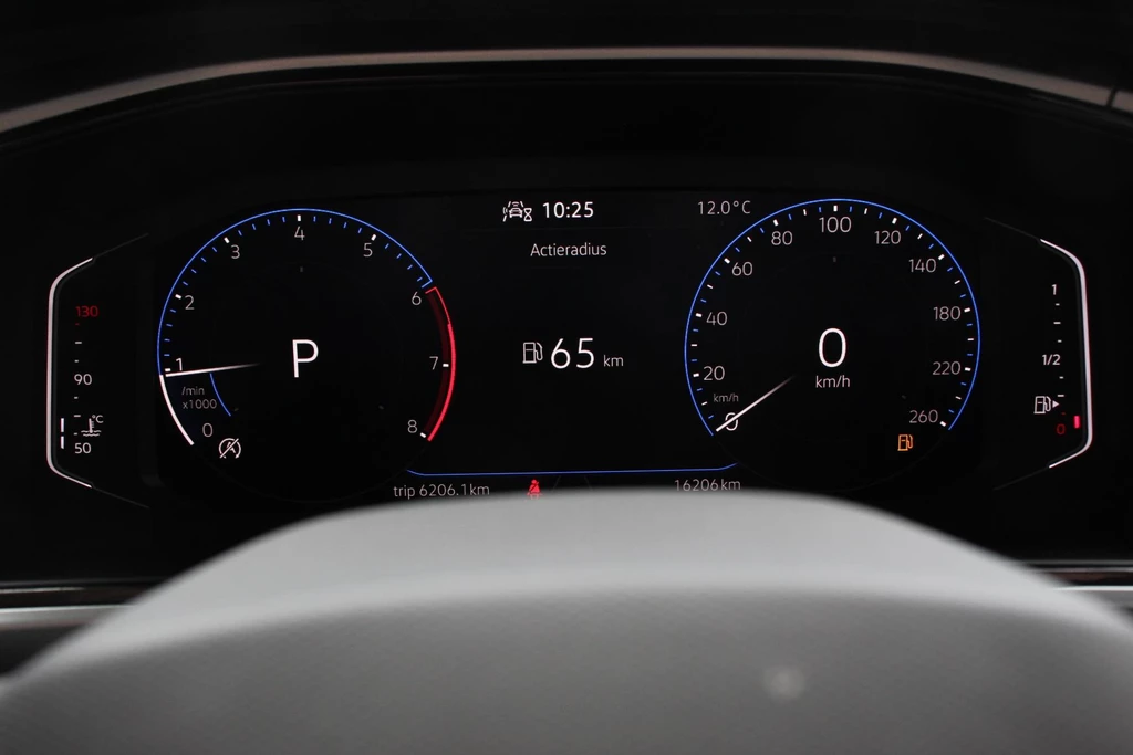 Volkswagen T-Roc – foto 24