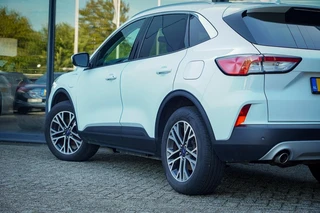 Ford Kuga – thumbnail 4