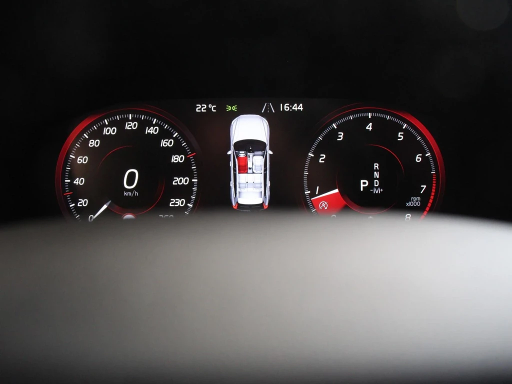 Volvo XC60 – foto 33