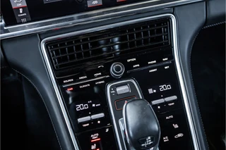 Porsche Panamera – thumbnail 19