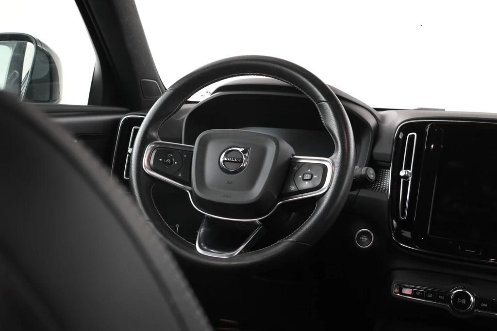 Volvo XC40 – foto 19