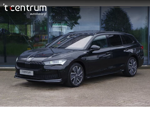 Škoda Superb Combi 1.5 TSI PHEV 204 PK Sportline, Panoramadak, Trekhaak, Head-Up Display