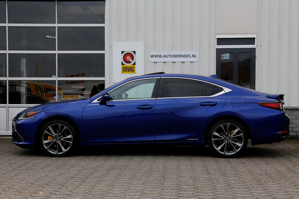 Lexus ES – foto 4