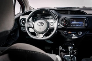 Toyota Yaris – thumbnail 8