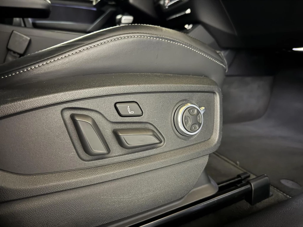 Audi SQ5 – foto 28