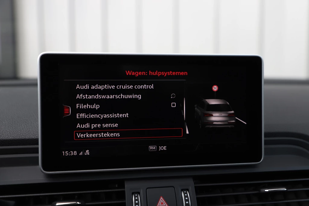 Audi SQ5 – foto 18
