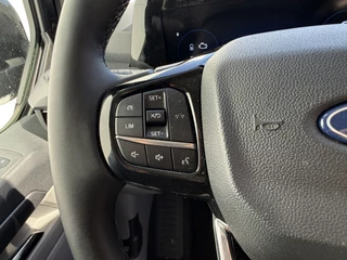Ford Tourneo Custom – thumbnail 24