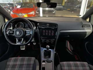 Volkswagen Golf – thumbnail 8