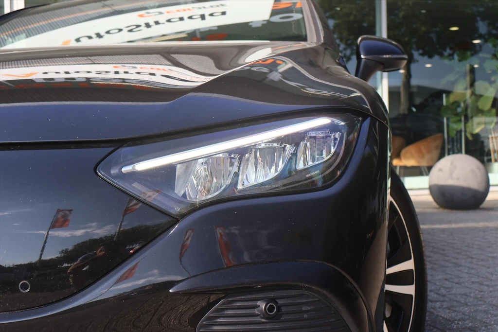 Mercedes-Benz EQE – foto 23
