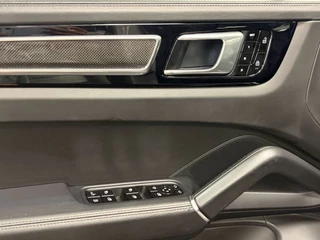 Porsche Cayenne – thumbnail 24