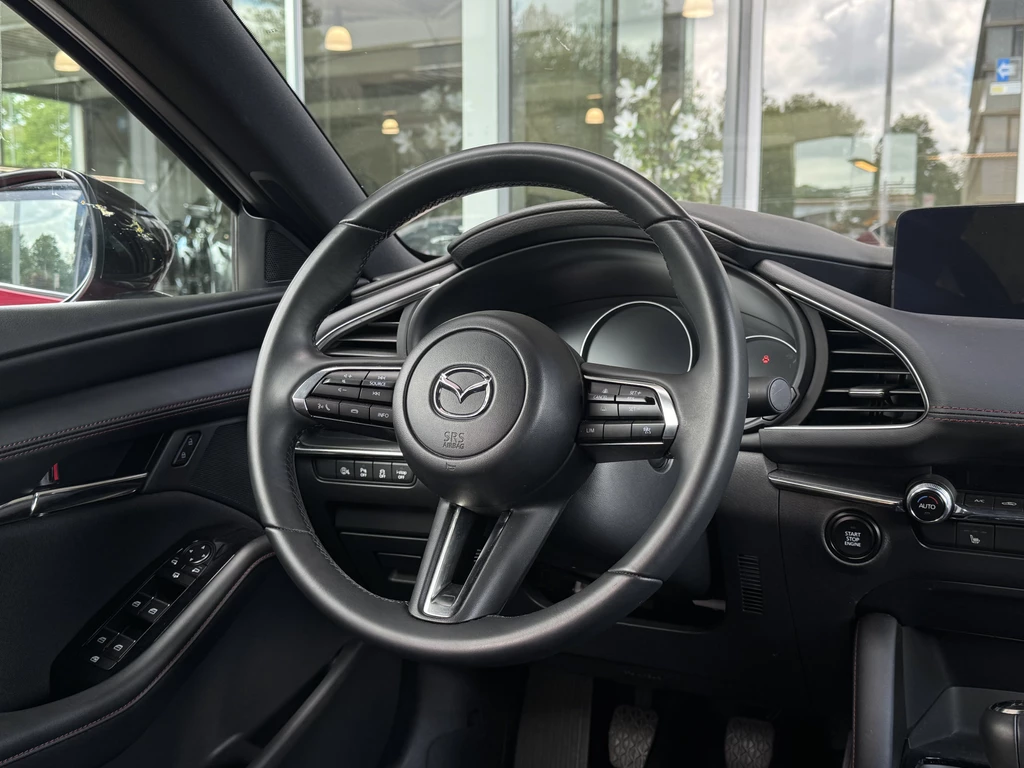 Mazda 3 – foto 15