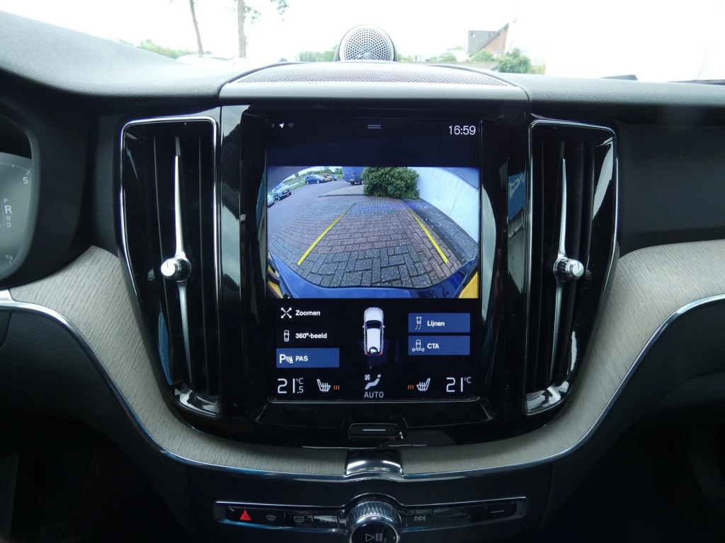Volvo XC60 – foto 24