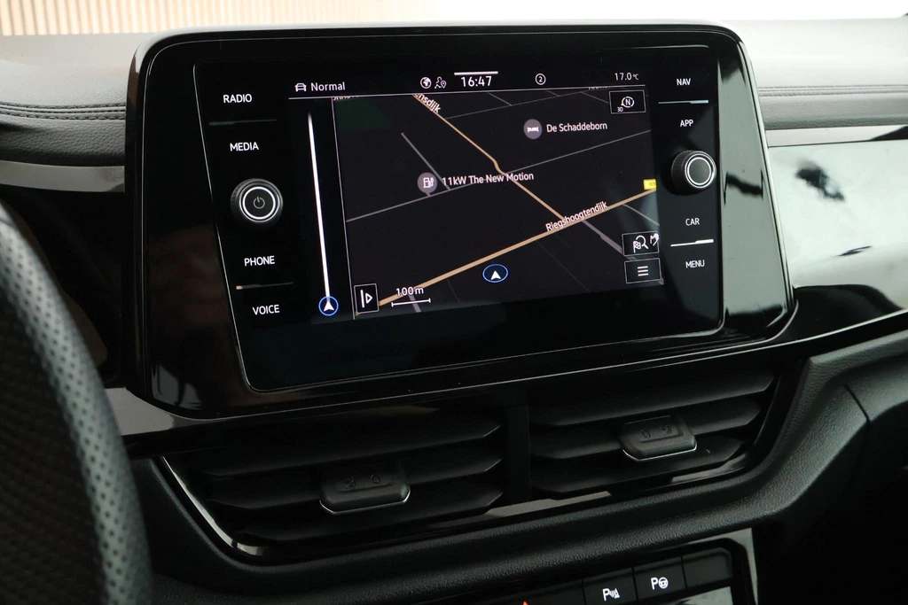 Volkswagen T-Roc – foto 23