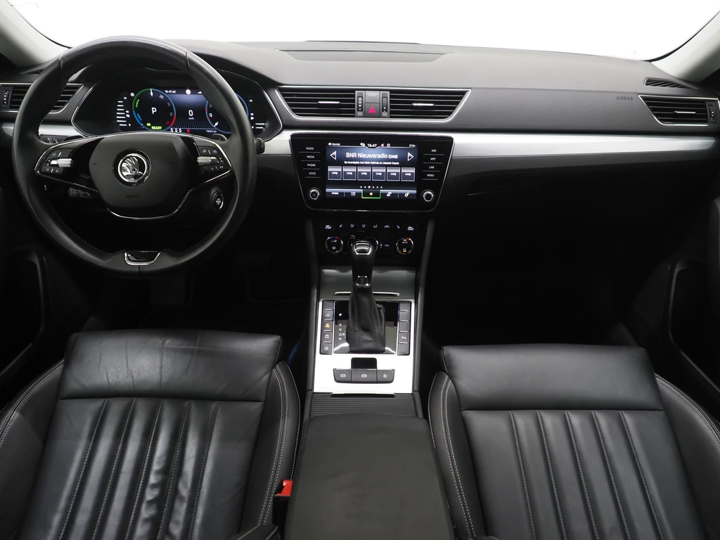Škoda Superb – foto 10