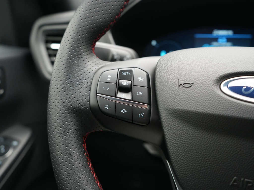 Ford Kuga – foto 33