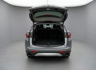 Alfa Romeo Stelvio – thumbnail 22