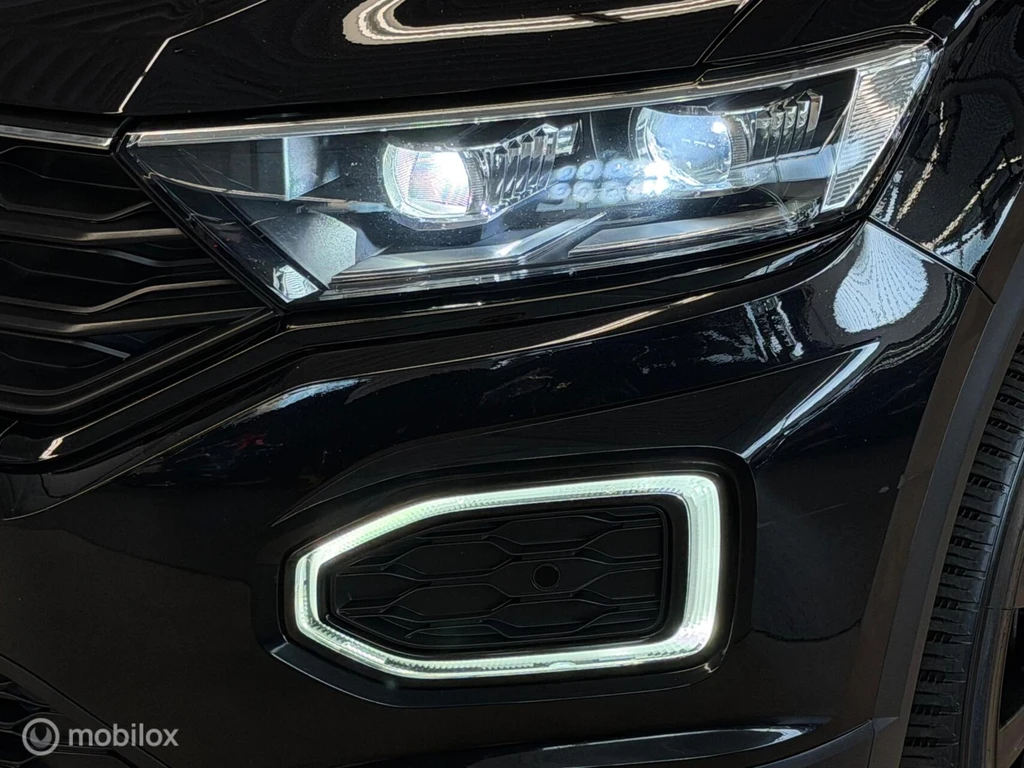 Volkswagen T-Roc – foto 12