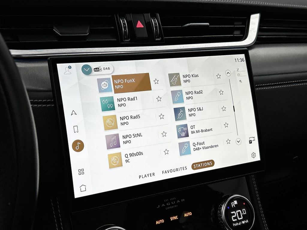 Jaguar F-PACE – foto 8