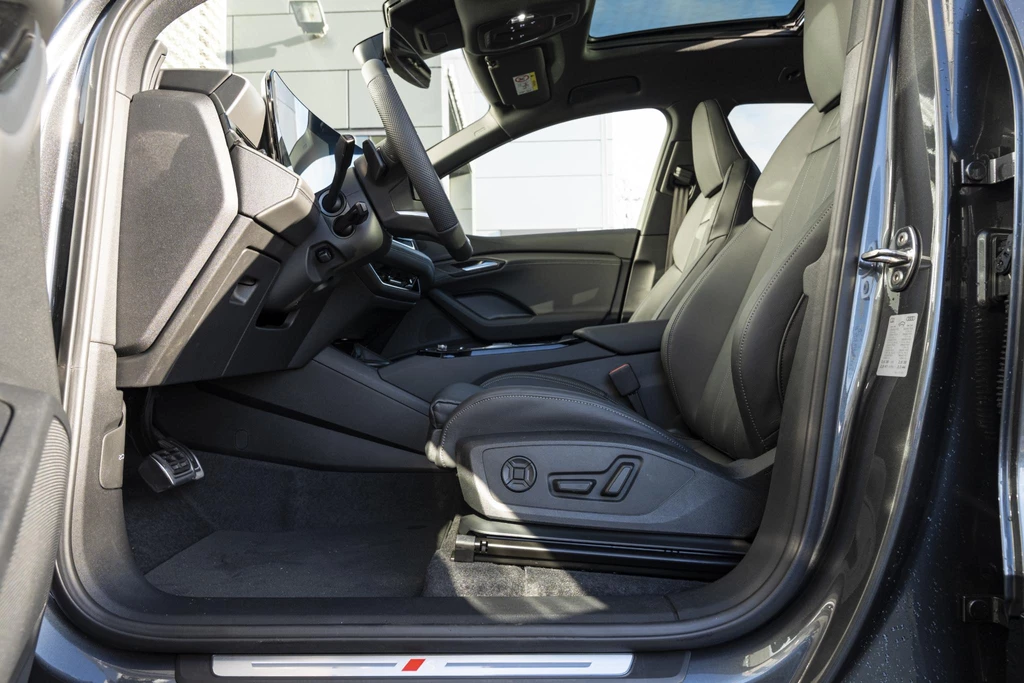 Audi Q6 e-tron – foto 13