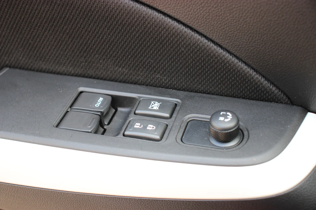 Suzuki Swift – foto 27