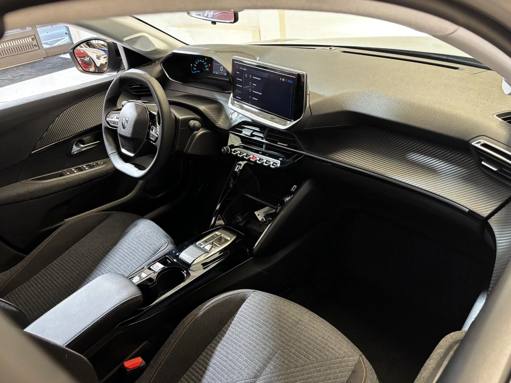 Peugeot e-208 – foto 12