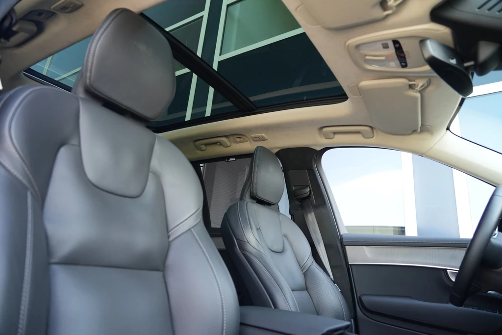 Volvo XC90 – foto 12