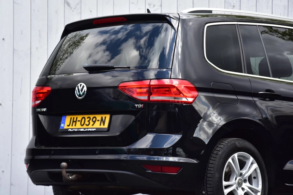Volkswagen Touran – foto 7