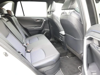 Toyota RAV4 – thumbnail 41