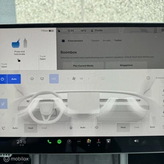 Tesla Model 3 – thumbnail 19