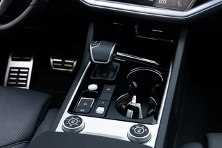 Volkswagen Touareg – thumbnail 18