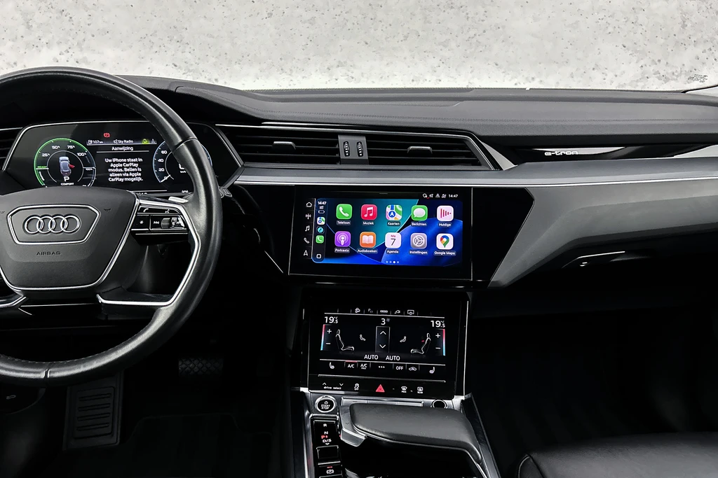 Audi e-tron – foto 16