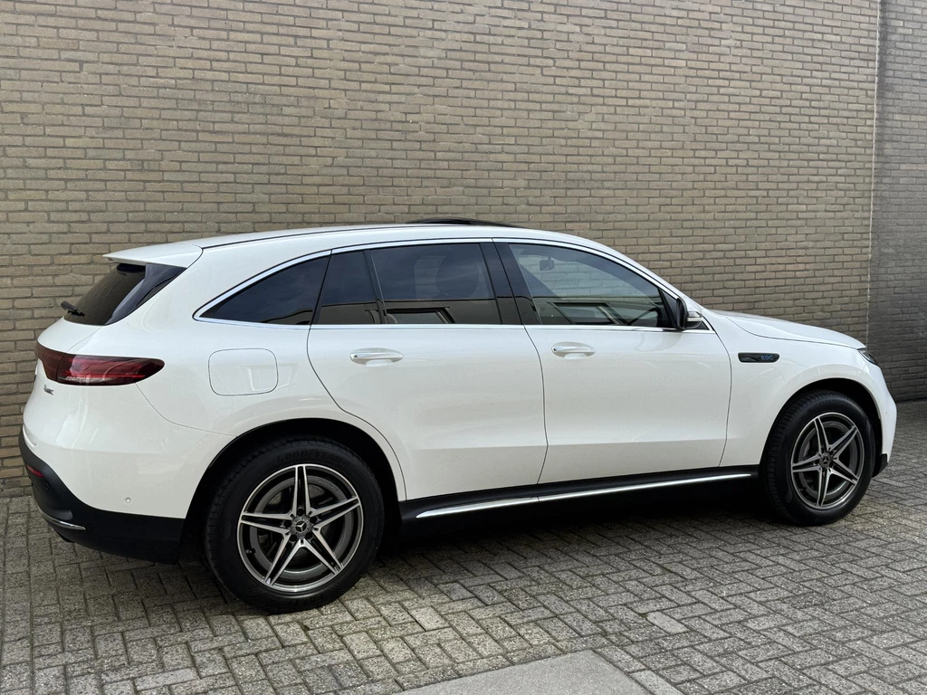Mercedes-Benz EQC – foto 7