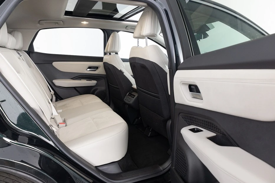 Nissan ARIYA – foto 12