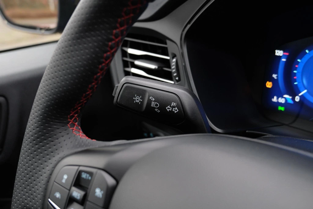 Ford Kuga – foto 28