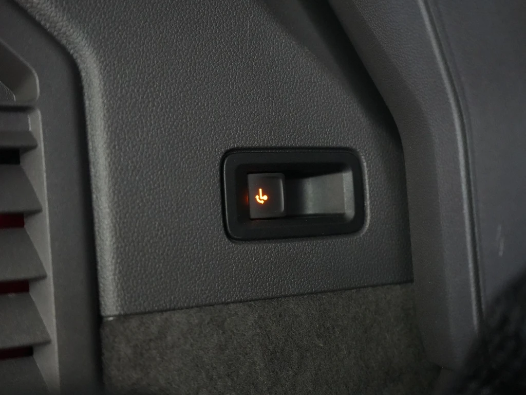 Volkswagen Multivan – foto 21