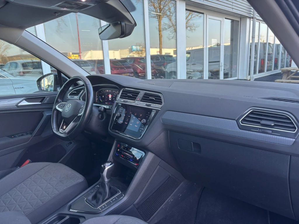 Volkswagen Tiguan – foto 28
