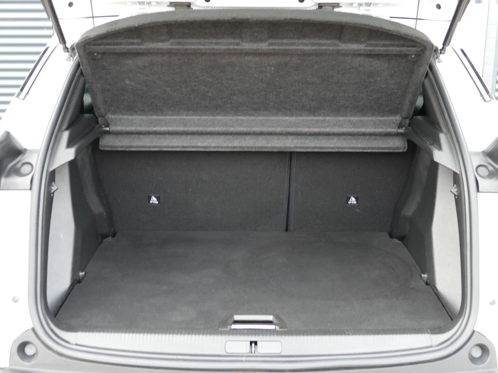 Peugeot e-2008 – foto 27