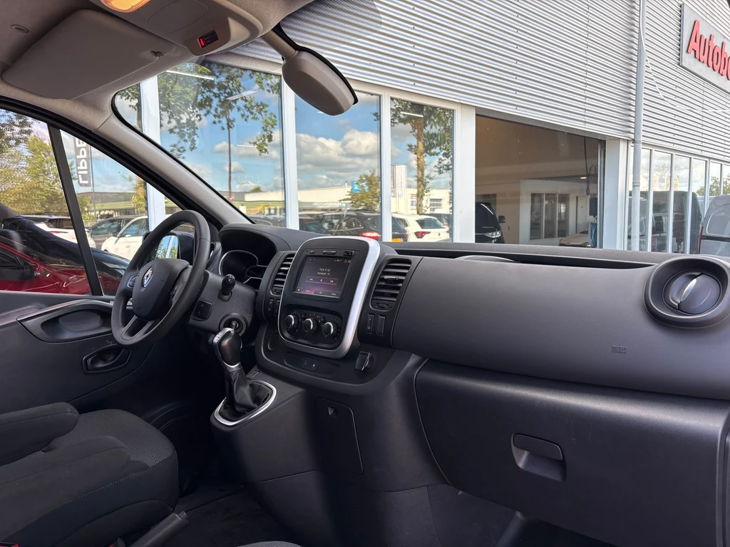 Renault Trafic – foto 26