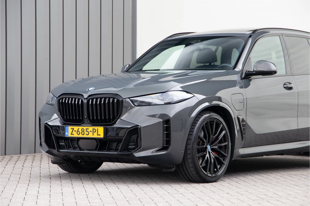 BMW X5 – foto 2